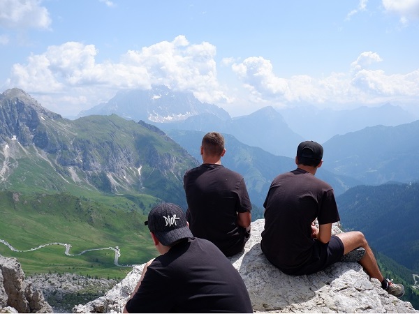 Foto Mettersi alla prova in roccia