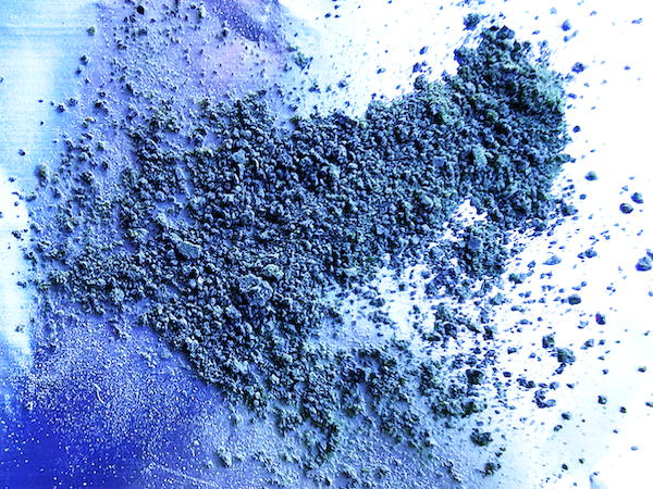 Le più antiche tracce di blu indaco su macine di 34mila anni fa