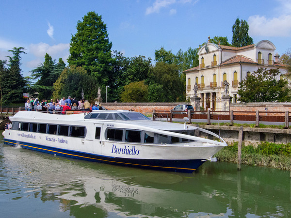 Navigare nella storia delle Ville Venete grazie alla realtà virtuale