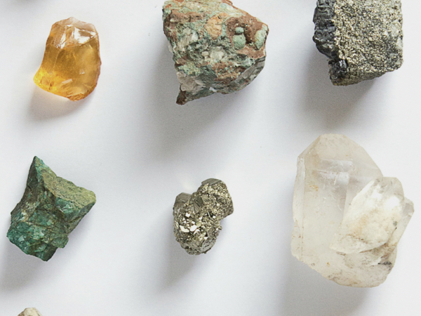 The multiple facets of rarity: new paths for research on gems and gemstones